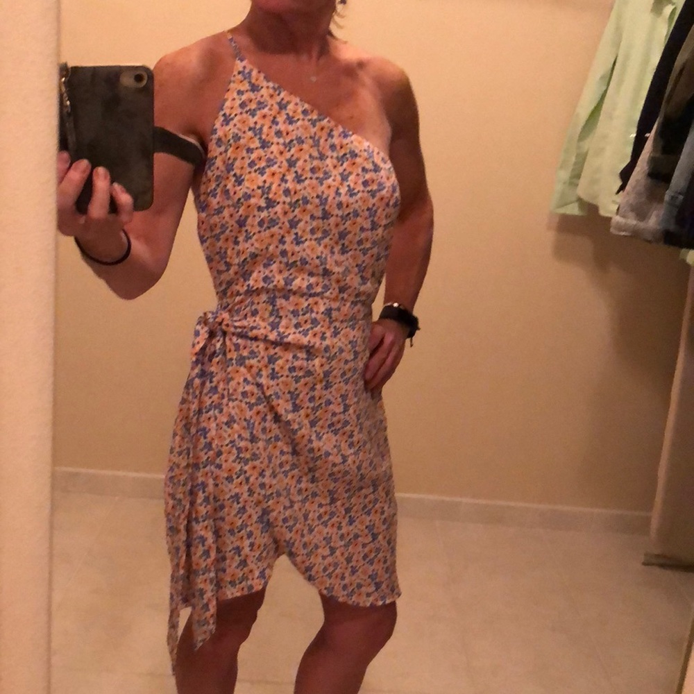 Forever 21. S. One shoulder dress